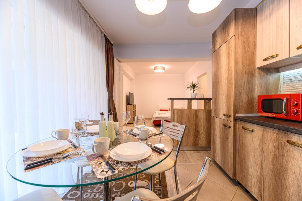 Jad - Luxury Apartments Afi Mall Braşov Exteriör bild